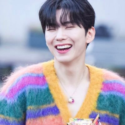 go5raehyuklove's profile picture. 🐻🐶🐹🐸🐯🐱 ❛‿˂̵✧ ᰔ3n