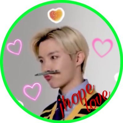 mirukii218's profile picture. ホビ強火🔥 SOPE💜 バンタン皆でわちゃわちゃしてるのが好き💜ユンギペンの娘とアミ活中💜かなり大人アミ💜仲良くしてね💜サブ垢@mirukii0213