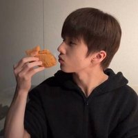 めぐちゃ*메구챠 (@megmilk_03) 's Twitter Profile