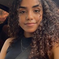 araujo :) (@_anagtx) 's Twitter Profile