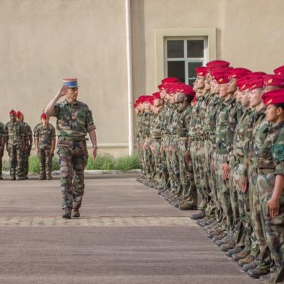 Chef de corps du 1er régiment de spahis et délégué militaire départemental de la Drôme