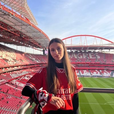 @slbenfica | 
1904||1917