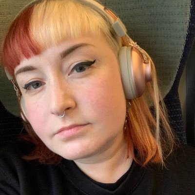 catch me scuttling around brighton Ⓐ☭ ⓥ 🏳️🌈🏴🦇