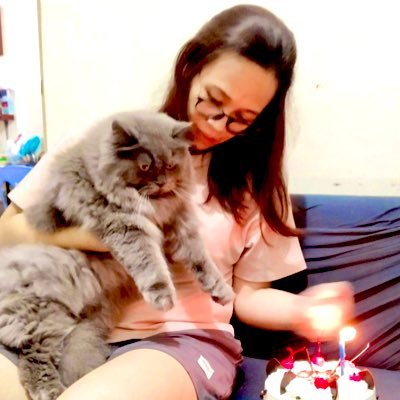 clumsylassie's profile picture. JUST THE RANDOM 💭🤓