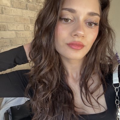 lovgoldntay Profile Picture