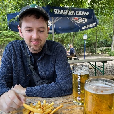 I cover restaurant tech and casual dining and write a weekly column called Tech Check for @RB_magazine