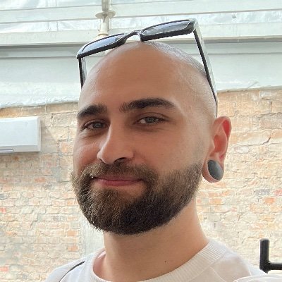 Software engineer with a graphic design background. Modern death metal and giant robot shit. 🇧🇷 in 🇩🇪
