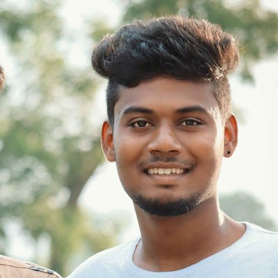 Nrn_AmaR_'s profile picture. Be you the world will Adjust 💯✨