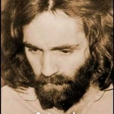 BukoskyChui's profile picture. Irreverente, 45 años, #Cuernavaca #Jiutepec #Morelos Casado, comentarios fake, nada es personal y amo a mi esposa...