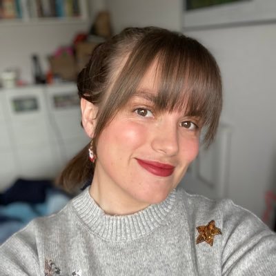 Cat and nature lover, tea drinker, Star Wars fan & PhD student at @UniofReading looking at #waterquality #pesticides #soil #catchmentmanagement