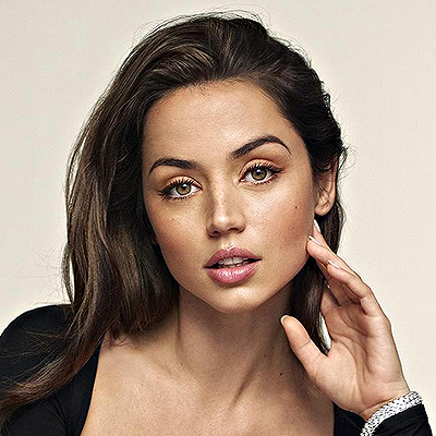Updates and media content of the cuban academy award nominee Ana De Armas. Posting updates, videos, pictures, gifs and more about her. This is a fan account.