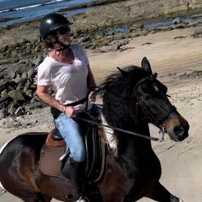 Deneen B. Demourkas Profile
