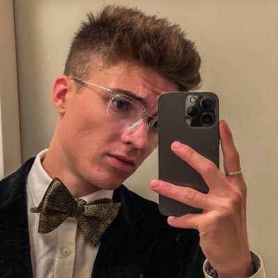 timonbrombach's profile picture. mein twitter ist abgezwitschert