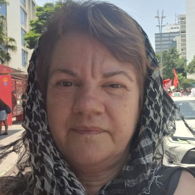 MariaAl48108421's profile picture. paciência