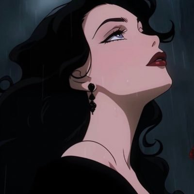 nadivatj's profile picture. 