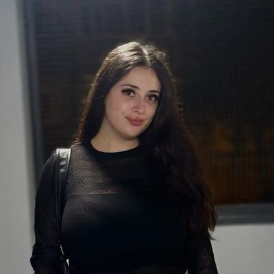 MethaPutri22's profile picture. Masa depanmu dimulai hari ini, bukan besok.