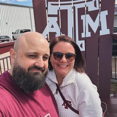 Wife, Mother, Nurse! Texas Aggie ‘97 👍 Fan of all things Aggie! Chicago Bear, Chicago Bulls and Texas Rangers Fan!