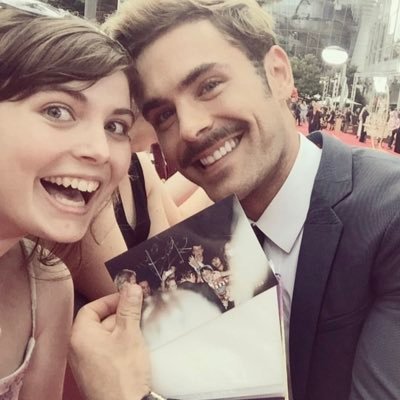 probably thinking about Zac Efron ~ she/her ~ 27 @renaeisreading ~ TN x1 ~ 60/90 📖