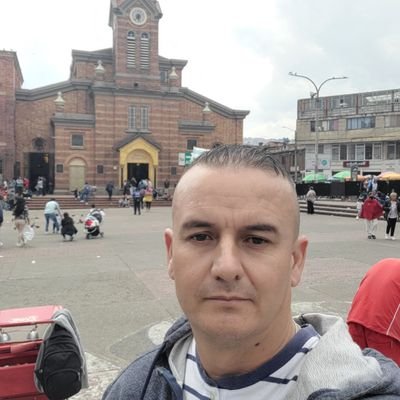 CarlosMontoya_3's profile picture. 🗣 Conociendo la Verdad 👌