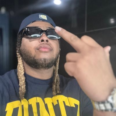 Drosavage9's profile picture. Barber 💈 #LonGLiveIseir🖤