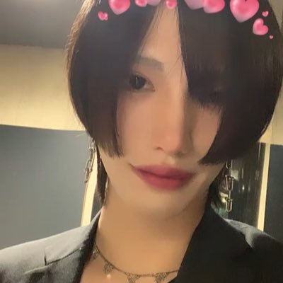 181cm みなみのホスト