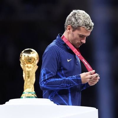 silentEmanuel's profile picture. 🇲🇽🇬🇧 Reposteo casi todo lo q veo xd
18 años Bv
Decoren abendregen