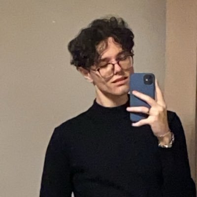 iloveblindy's profile picture. | leave the scent of your cologne |