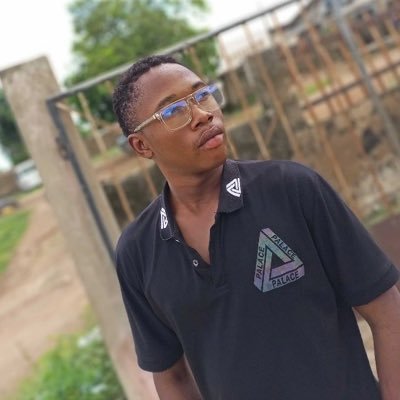 SamDigital15's profile picture. PRODUCT DEVELOPER....... I help founders, entrepreneurs, businesses and startups to build and scale products with @webflow @bubble #NOCODE
//OAU CHEMIST//