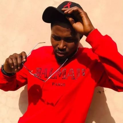 Korosive_acid's profile picture. football fan⚽ /cruise 🎉/fashion savvy💨