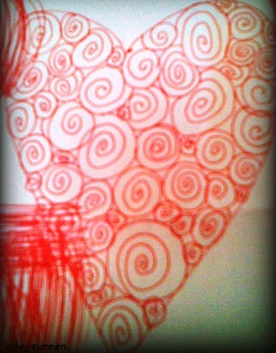 aily_zureen's profile picture. 