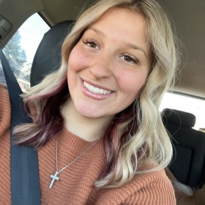 MaddieGrover4's profile picture. 