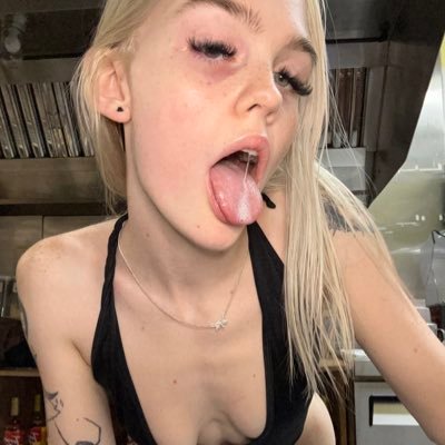 silly coffee slut 🥰 18+