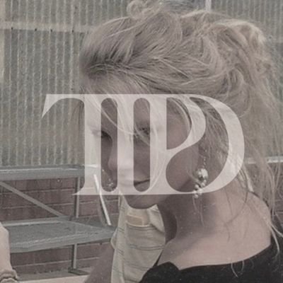 saw taylor munich night 1!!!!!!
♡taylor swift
♡sabrina carpenter
♡louis tomlinson
♡lana del rey
♡books
♡aspiring author