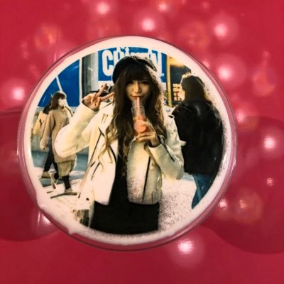 応援したい人の写真を撮影してあげるだけのアカウント ヘッダーは天使みゅ様 @miyu_ku アラテノカルト様🦥 @miyu_ku02 アイコンはかえるちゃん様 @0910kaeru 雨倉楓様🍁　@amekurakaede