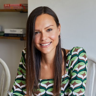 London-based Nutritionist and Wellbeing Writer