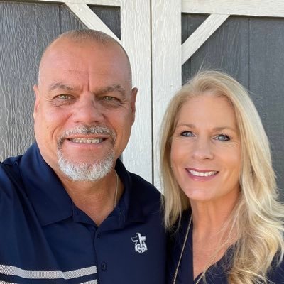 Married with 6 kids/14 grandkids…. SEK-FCA Area Director….Co-Pastor with my beautiful wife a small non-denominational Jesus loving church, USA🇺🇸Patriot,