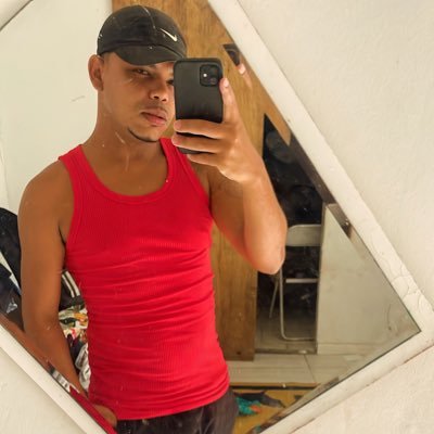 🌞Carioca ♉Tourino. Flamenguista . iG: https://t.co/bQCWrDTXX6