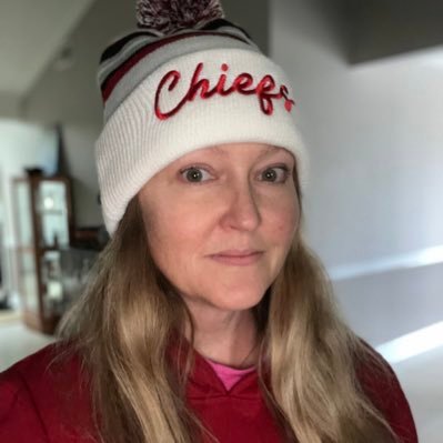 I like to run and ride my Peloton. 21 half marathons, 4 fulls. I'm also a mom, wife, & dog lover. Peloton LB name is: PeloNinjaRunner