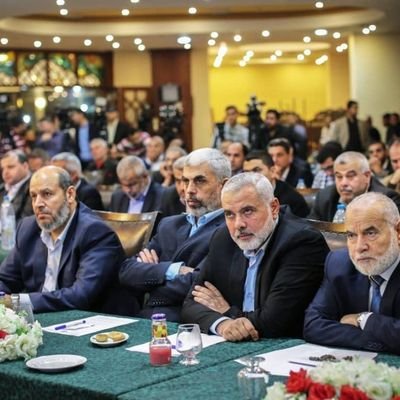 mdmsnbnmsn1's profile picture. نمر على شفرات السيوف ونأتي المنية من بابها