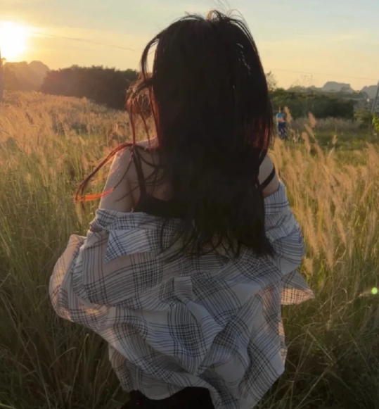 Belinda41824250's profile picture. Life is like a box of chocolates, you never know what you are going to get.