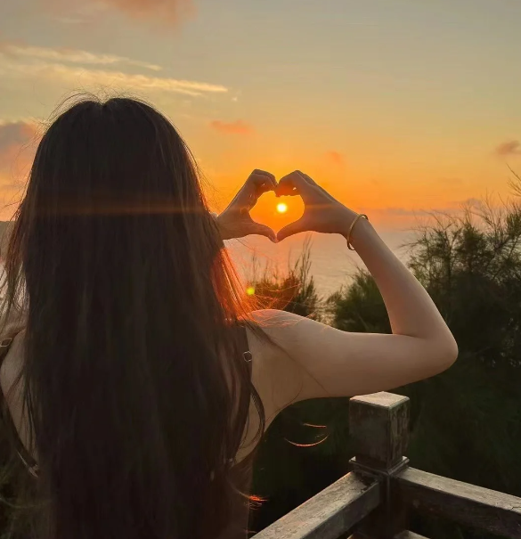 6Ukraine53048's profile picture. When I was a child afraid of dawn, because wake up is school. Grow up more afraid of the dawn, because wake up is life.