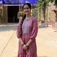 Sravani(@Bhulokavaasi) 's Twitter Profile Photo