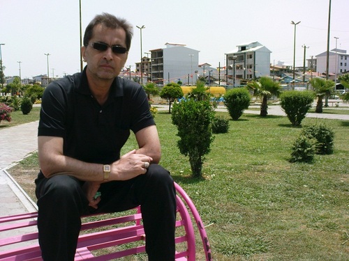 gajamoo2's profile picture. یکی از سازندگان مجتمع غنی سازی نطنز که هیچگونه وابستگی به جمهوری نااسلامی ایران نداشته اما تا دلتون بخواد به وطن و داشته هاش عشق می ورزه