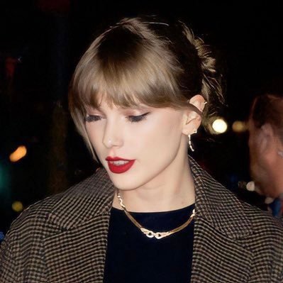 taytay13r Profile Picture
