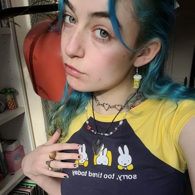 alicejpxg's profile picture. she/her/they
23 ʕ·ᴥ·ʔ
freelance illustrator + twitch affiliate // 
professional muppets + video game yapper