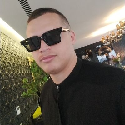 yormancfc99's profile picture. ❤️🖤 (89:43) Y el 30 de mayo 1-4