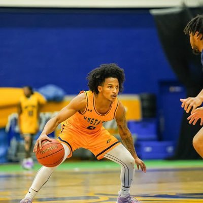 Athlete Basketball player PG 5’10 IG-Albert_vargas20-