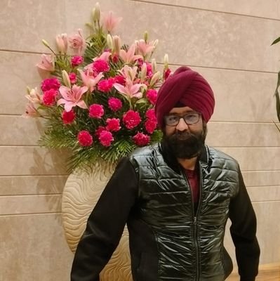 A Sikh/Soldier of🇮🇳by❤/Follows #ShriGuruGranthSahib Ji🙏
/Writes to thank his saviour #ShriGuruGobindSingh Ji🙏/Koo Id: @Atdsingh/Insta: symreftd