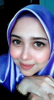 lovakhwat's profile picture. suka satin