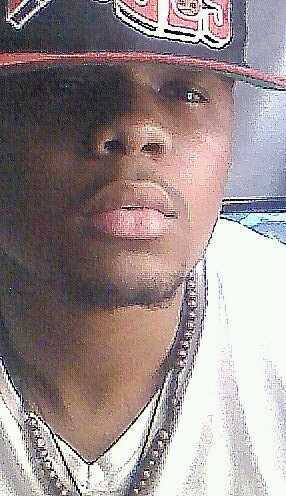 EpicWarrenG's profile picture. I'm an artist by all means.